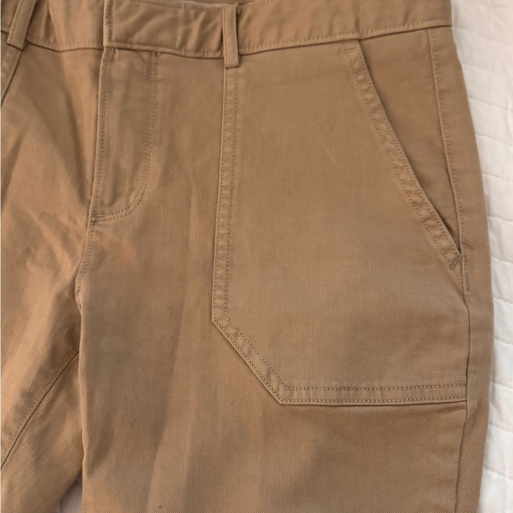 Banana Republic Sloan fit cargo pants, size 4, EUC